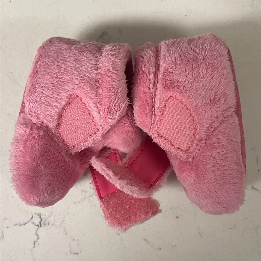 UGG Bixbee Bootie Fuzzy Pink Bloom Baby Slippers Size 0/1